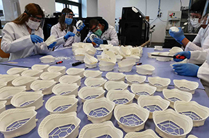 Masques médicaux antibactériens et antiviraux 